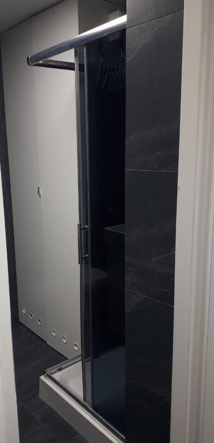 Apartamenty Centrum Rynek Market City Center Kielce Bagian luar foto