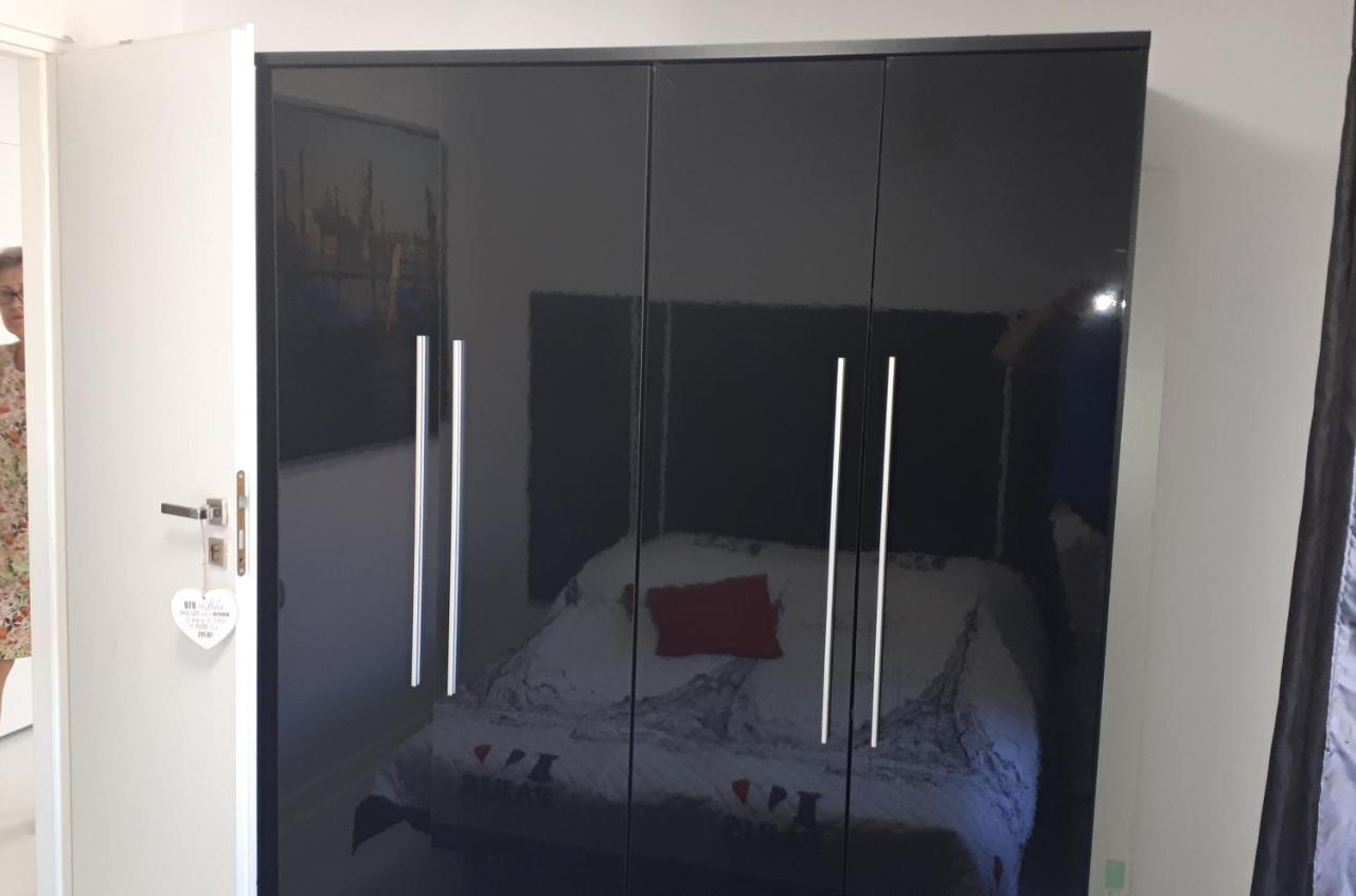 Apartamenty Centrum Rynek Market City Center Kielce Bagian luar foto