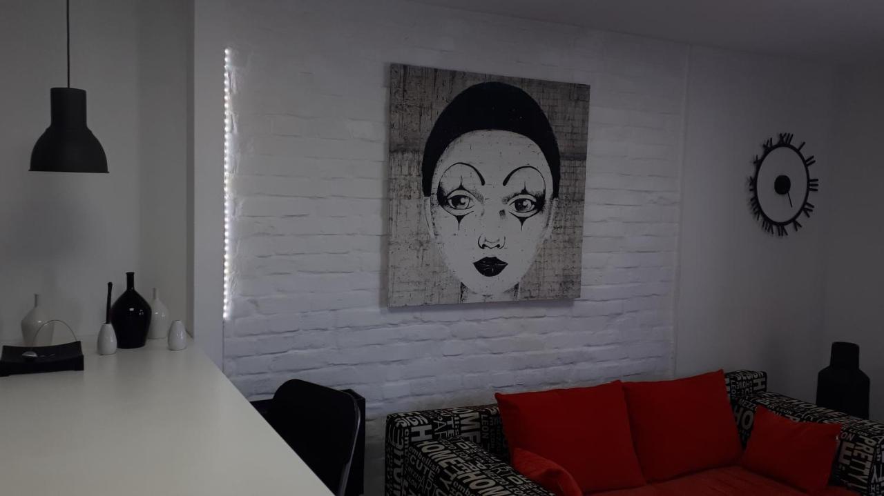 Apartamenty Centrum Rynek Market City Center Kielce Bagian luar foto
