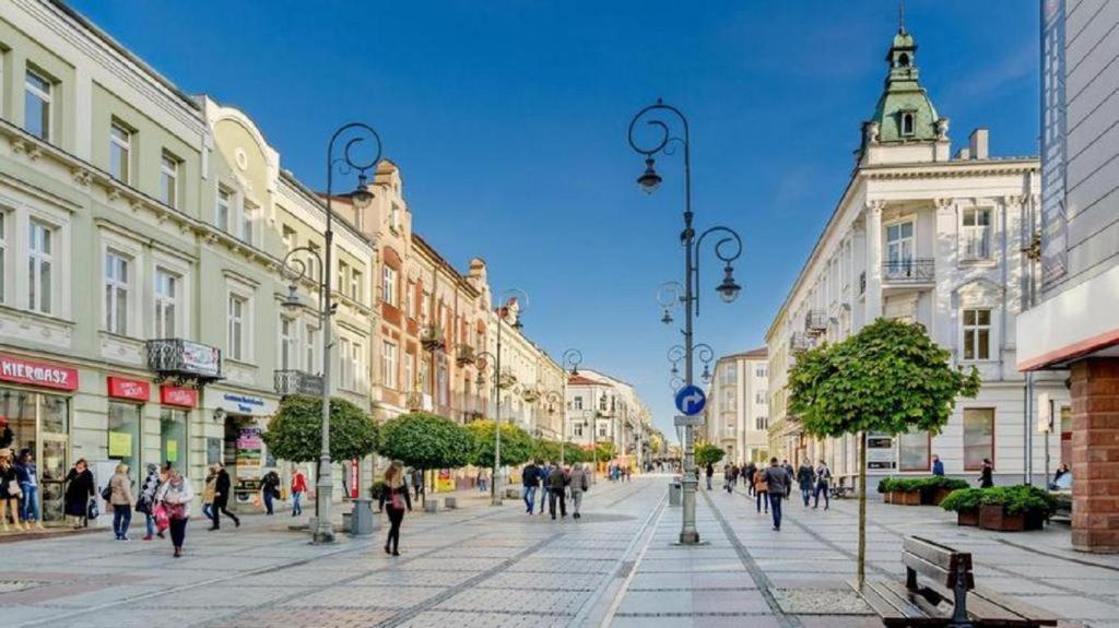 Apartamenty Centrum Rynek Market City Center Kielce Bagian luar foto